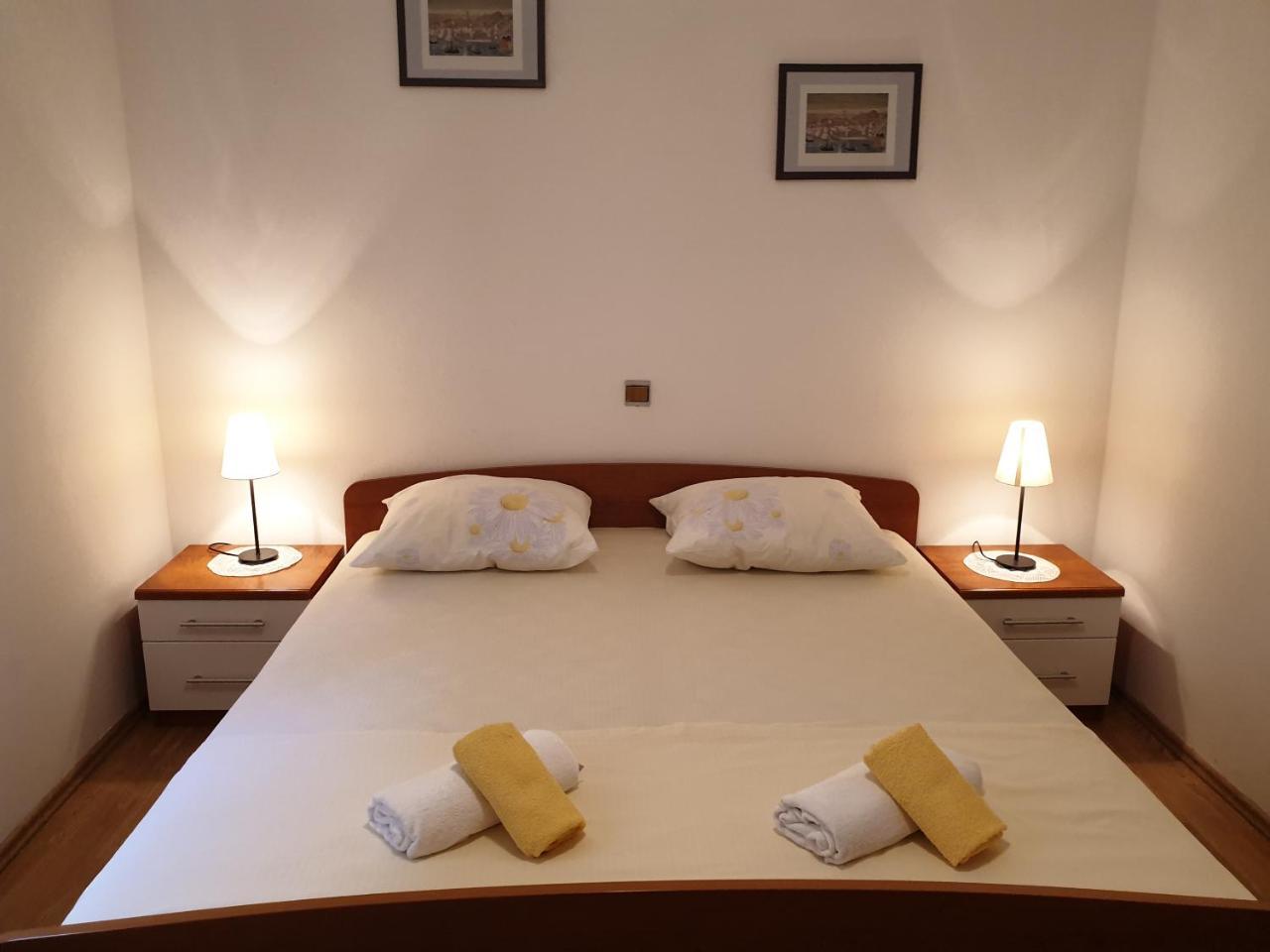 Apartments Kuzman Dubrovnik Bagian luar foto